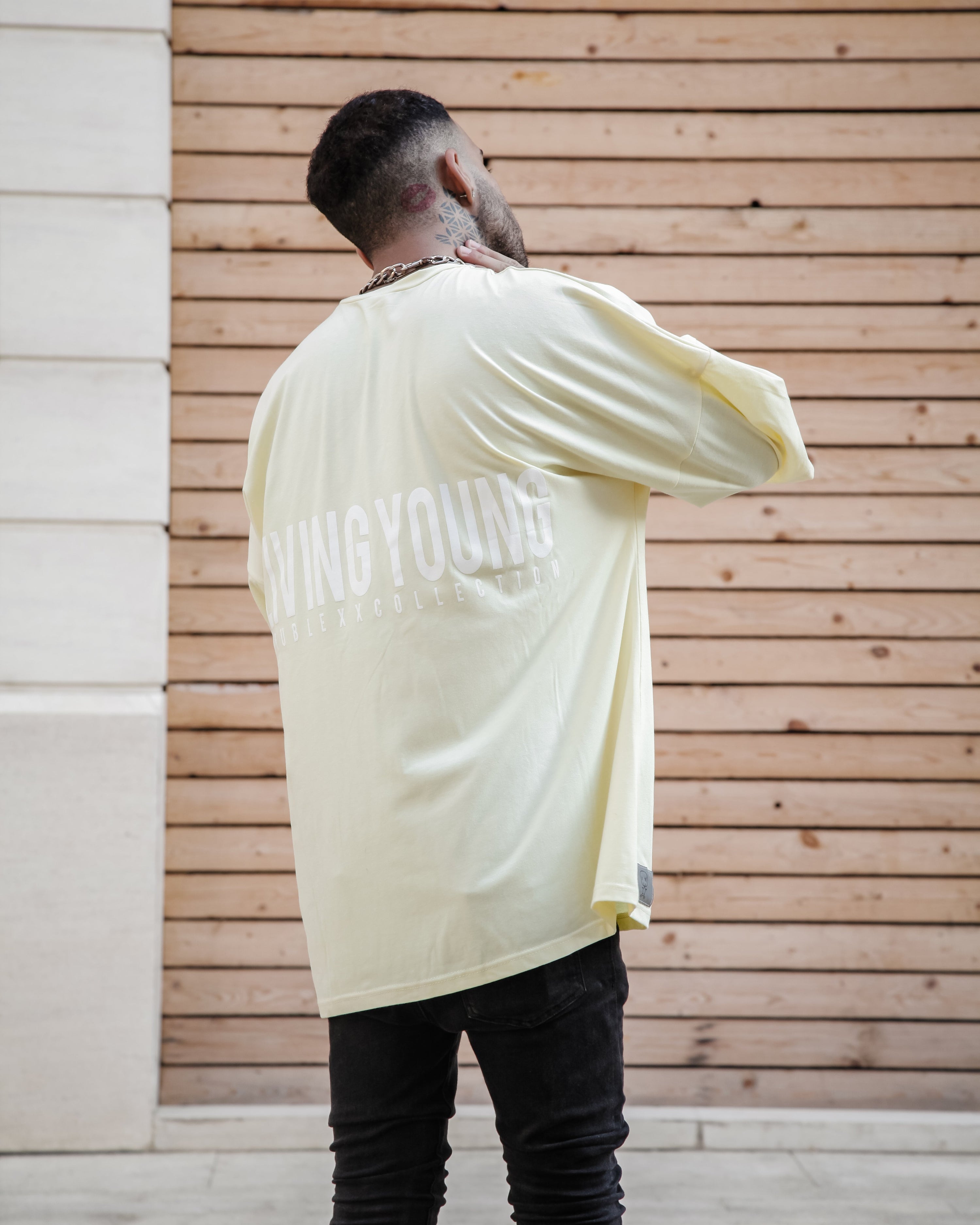 Living Young Tee - Yellow