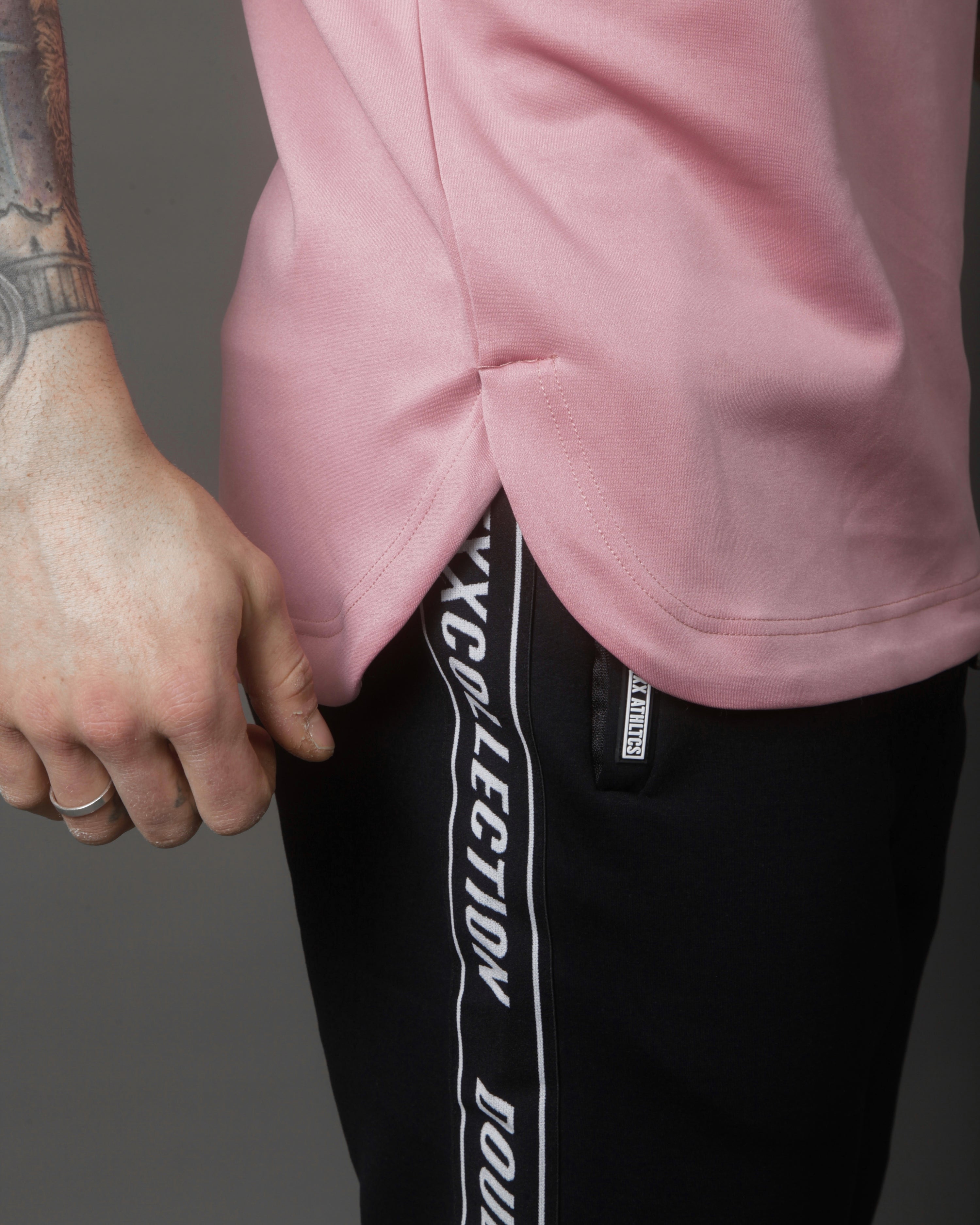 XXATHLTCS Oversized Fit Tank Top - Pink