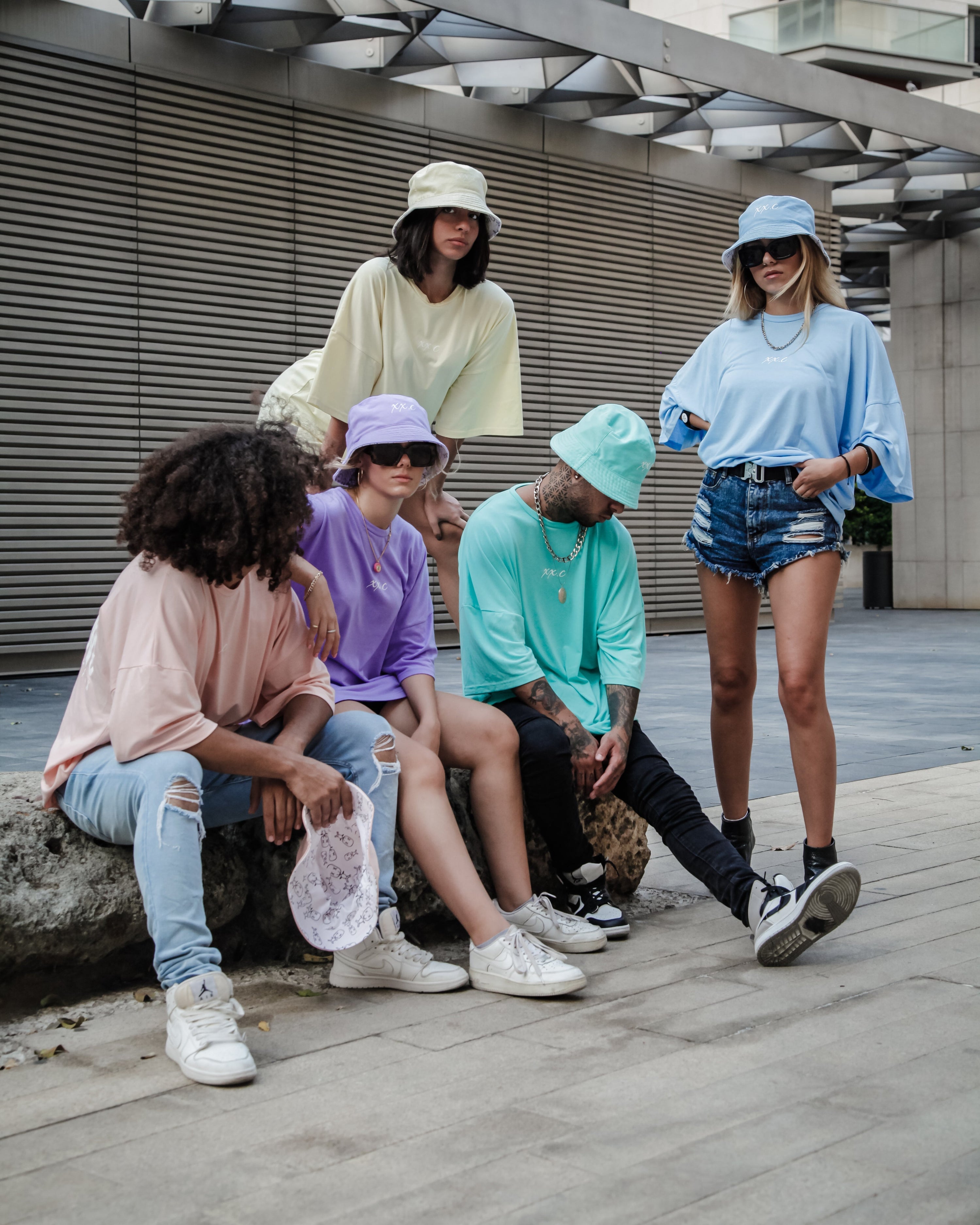 Living Young Tee - Yellow