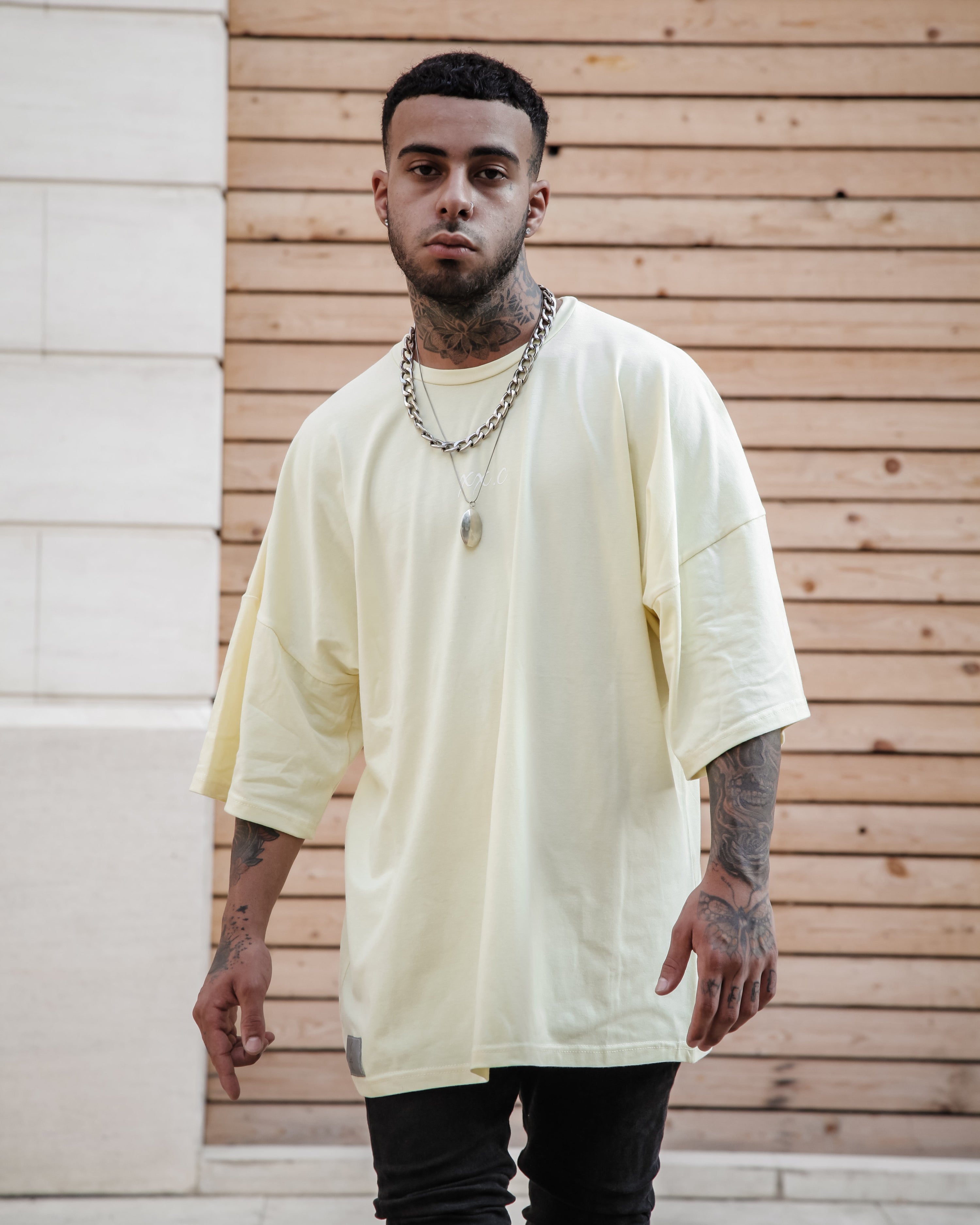Living Young Tee - Yellow