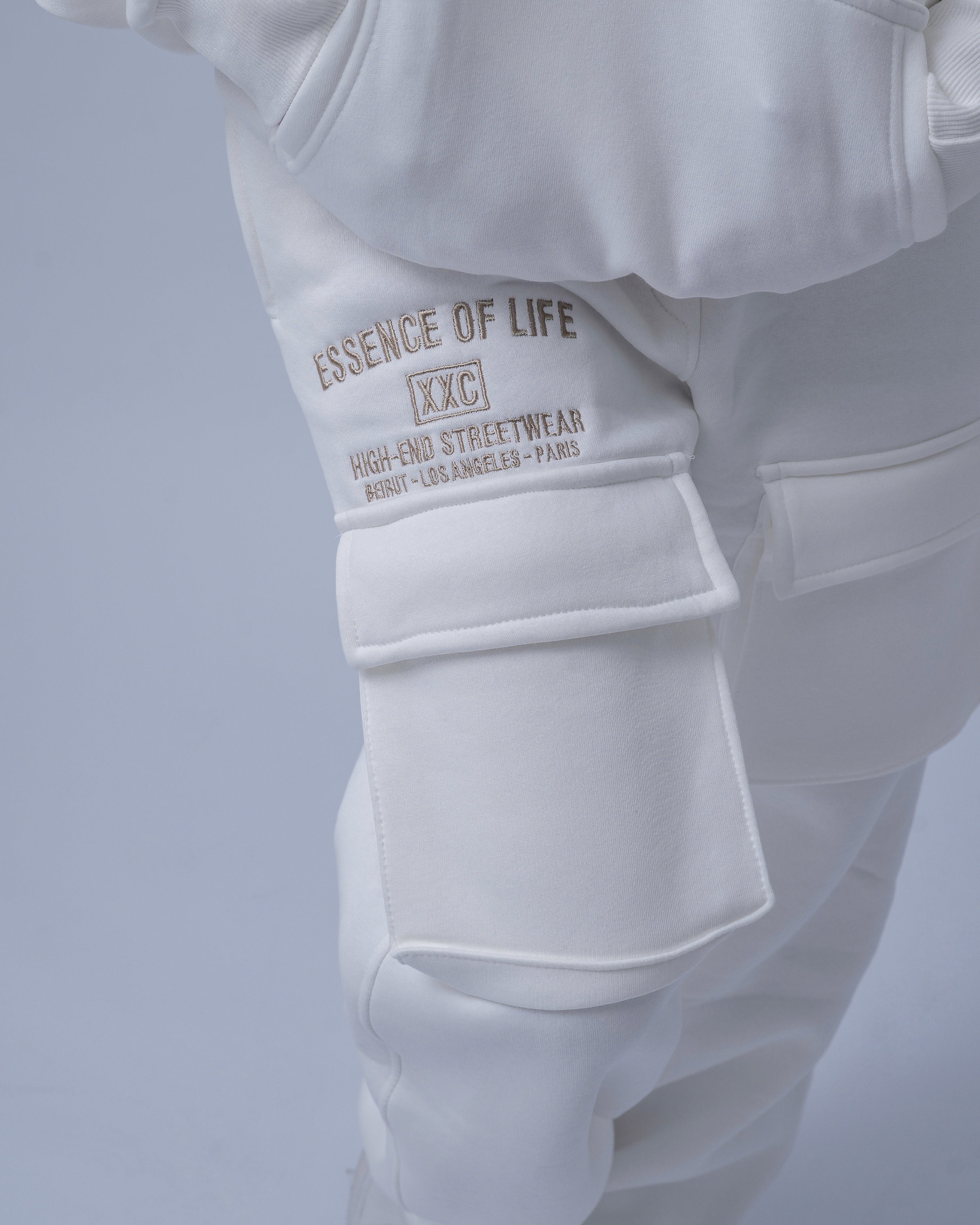 Essence of Life Sweatpants - Creamy White